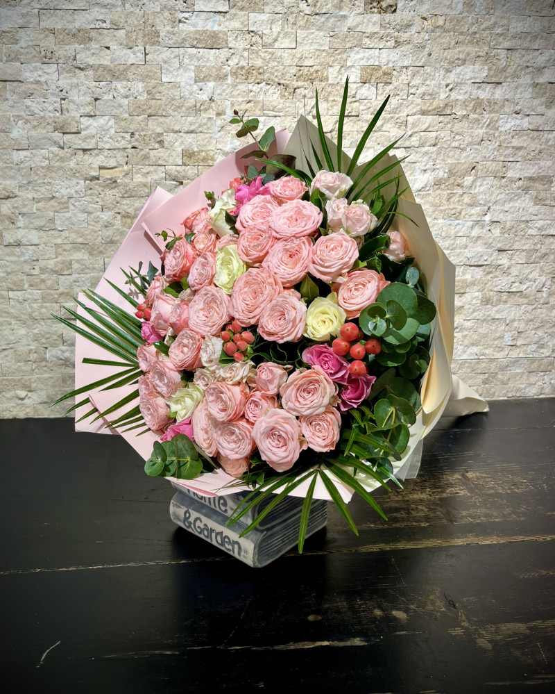 Pembe Çardak Gül Buketi